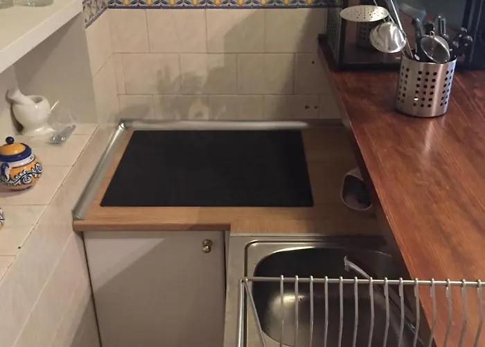 Lantställe Olivas *